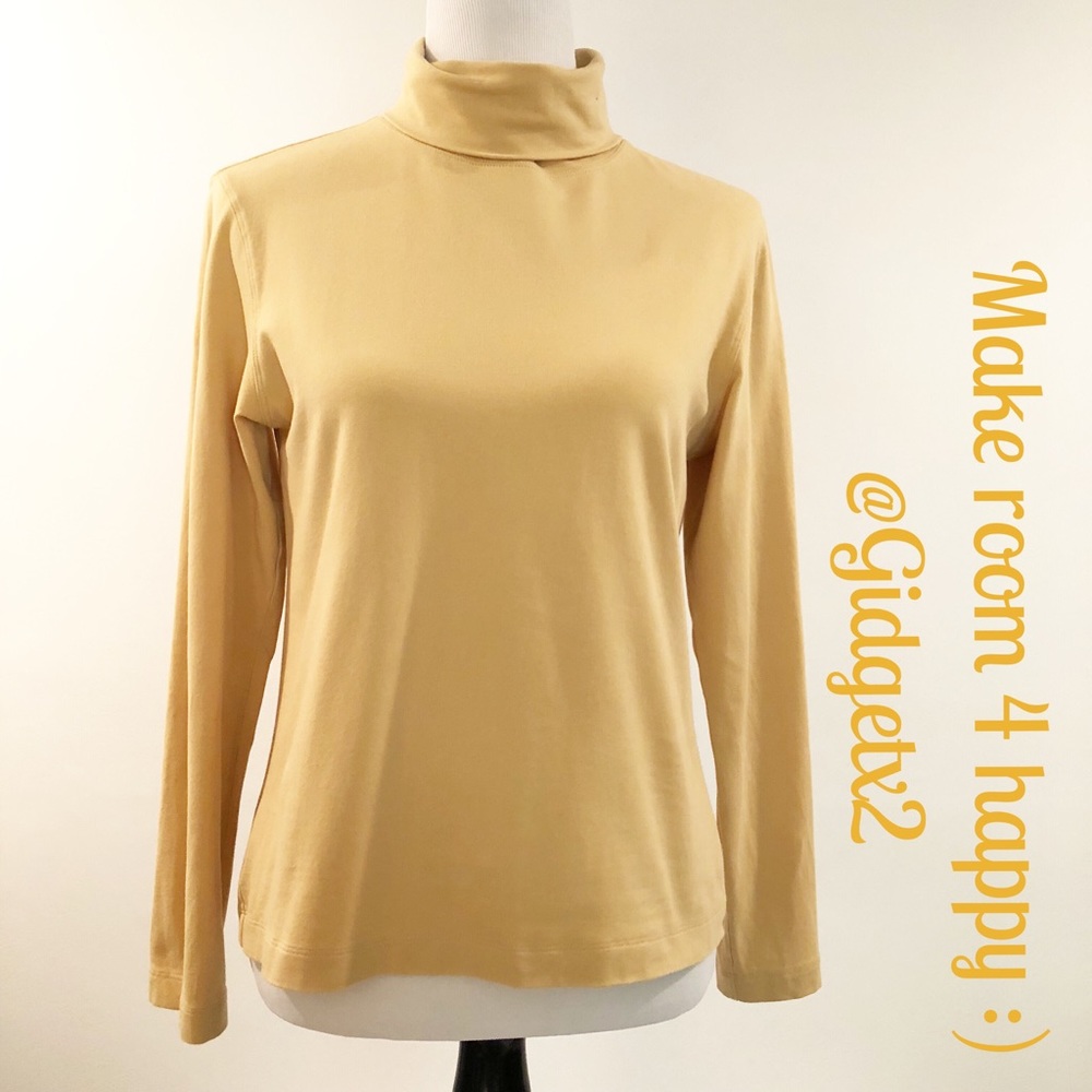 Chico’s gold turtleneck long sleeve top Size 1